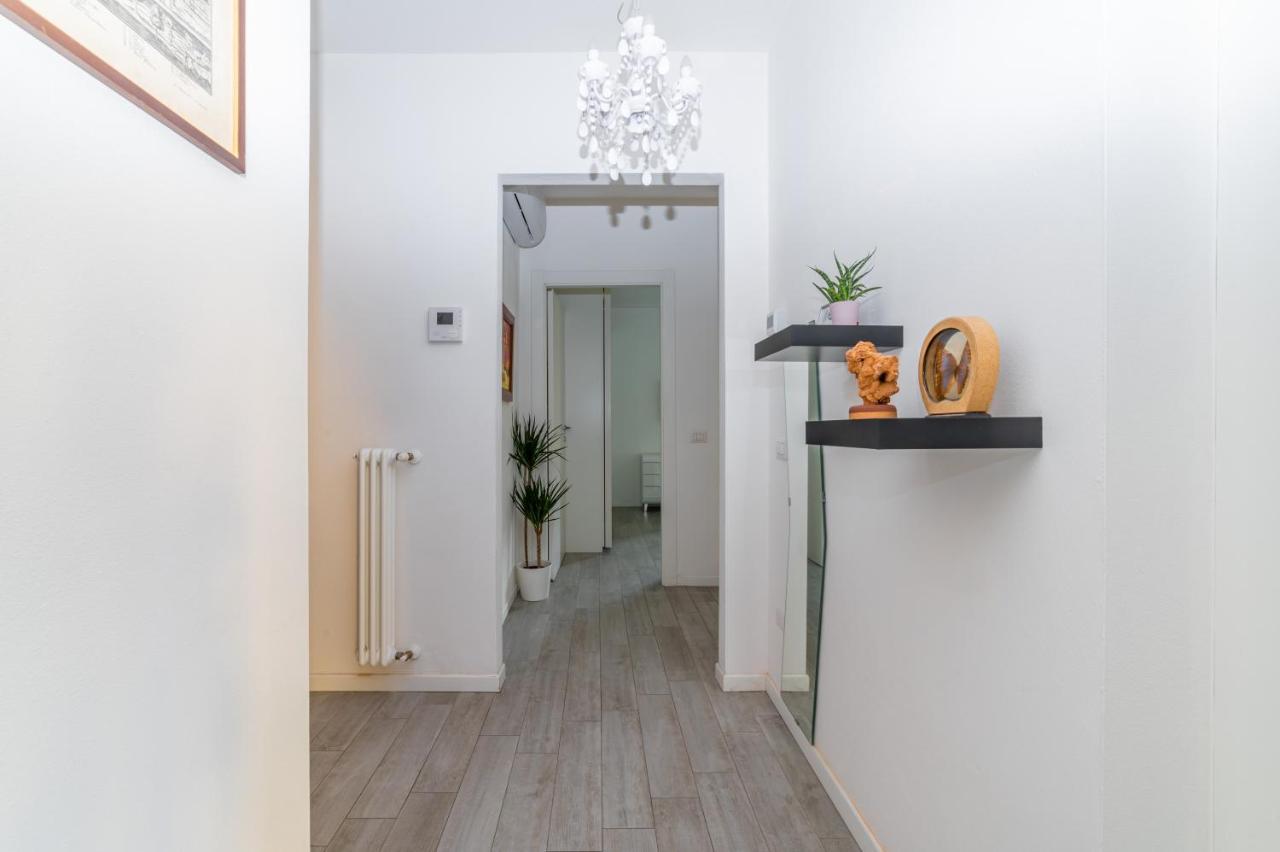 Parma Residential Apartment Con Balcone 外观 照片