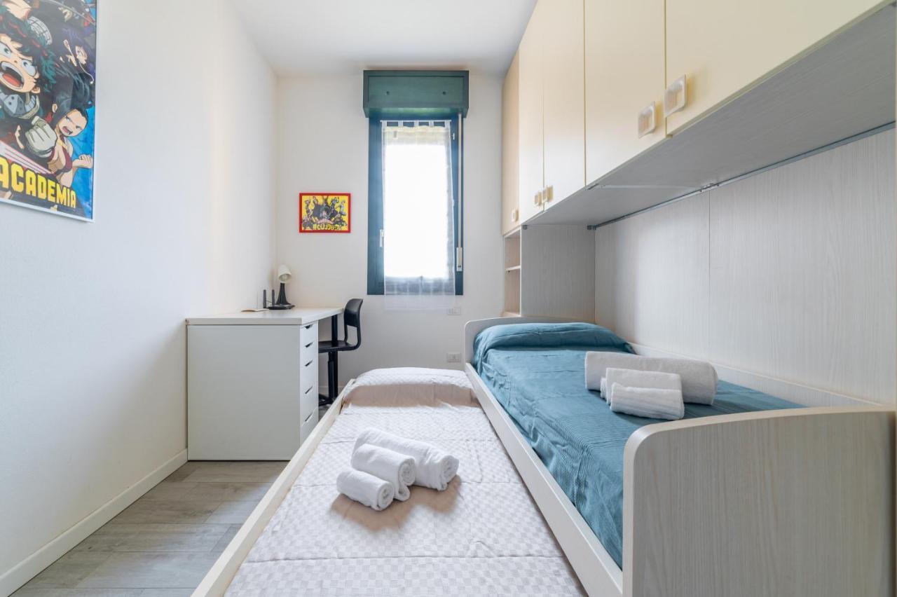 Parma Residential Apartment Con Balcone 外观 照片